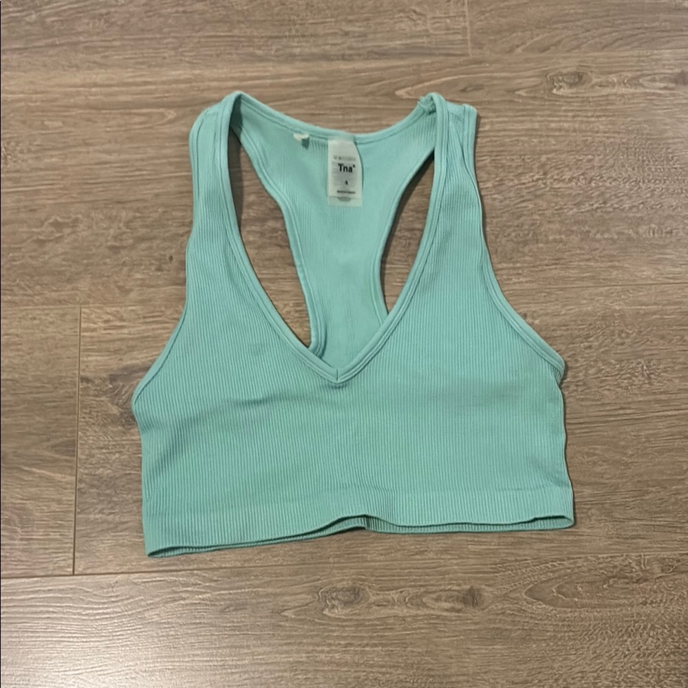 Aritzia TNA ribbed sports bra